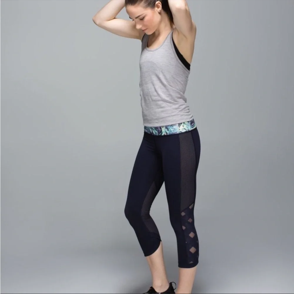 Lululemon- Var-City Crop in Naval Blue/Iridescent Multi